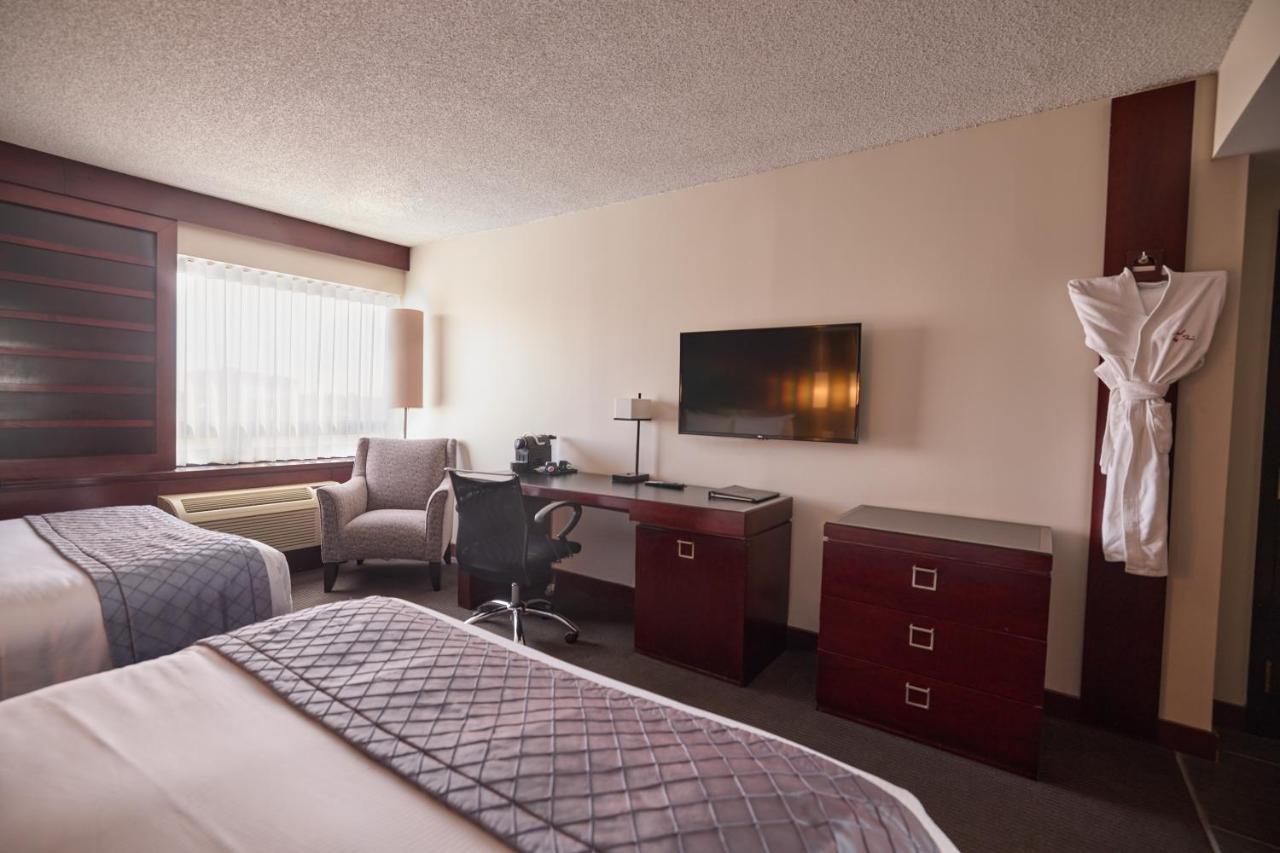 Hotel Ruby Foo'S Montreal Luaran gambar
